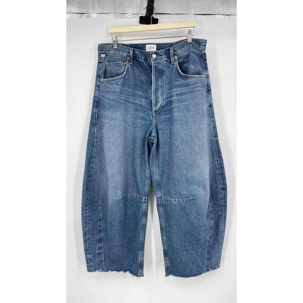 Citizens of Humanity | Horseshoe Wide Leg Barrel Jeans in First Class 32 - Picture 4 of 15